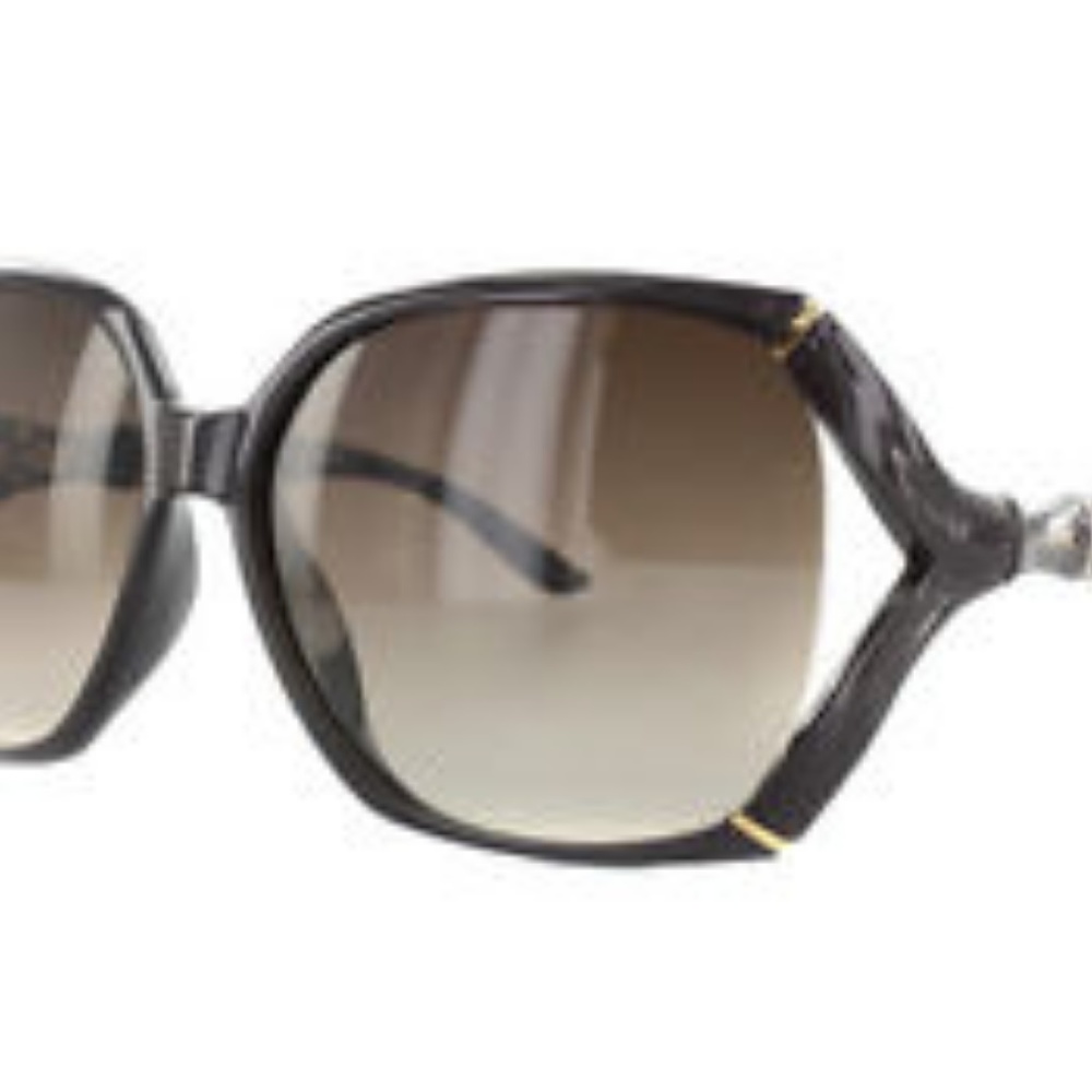 Last pair!  Authentic Gucci Sunglasses - Picture 4 of 4
